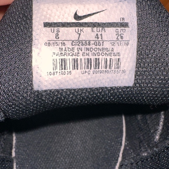 Nike Air Max Plus (Men Size 8, Women Size 10) ( Worn 3 times) - Picture 5 of 6